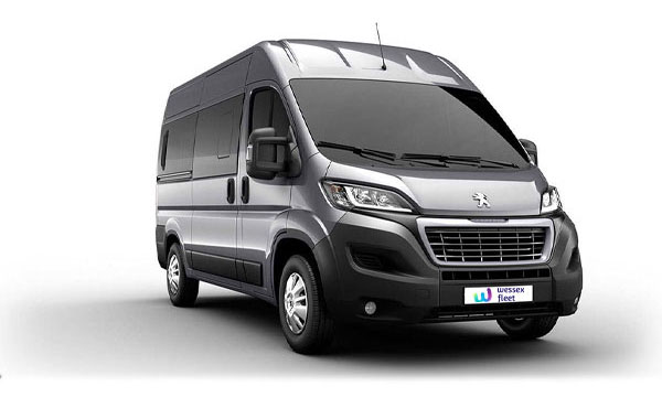 Minibus-Leasing-College-University.jpg