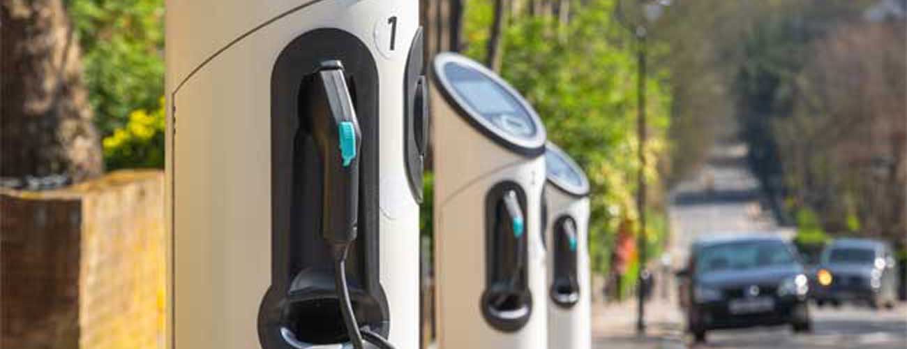 on-street-chargers-for-ev-charging-guide